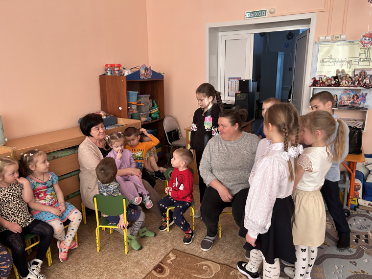 Трудно ли быть воспитателем?.